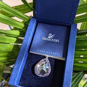 Swarovski crystal pendant necklace